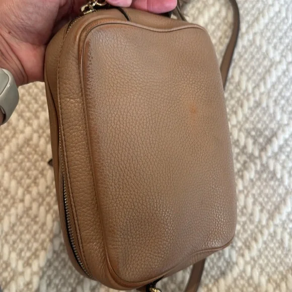 Gucci - Interlocking G Soho Disco Crossbody Bag w/Tassel - Picture 6 of 10